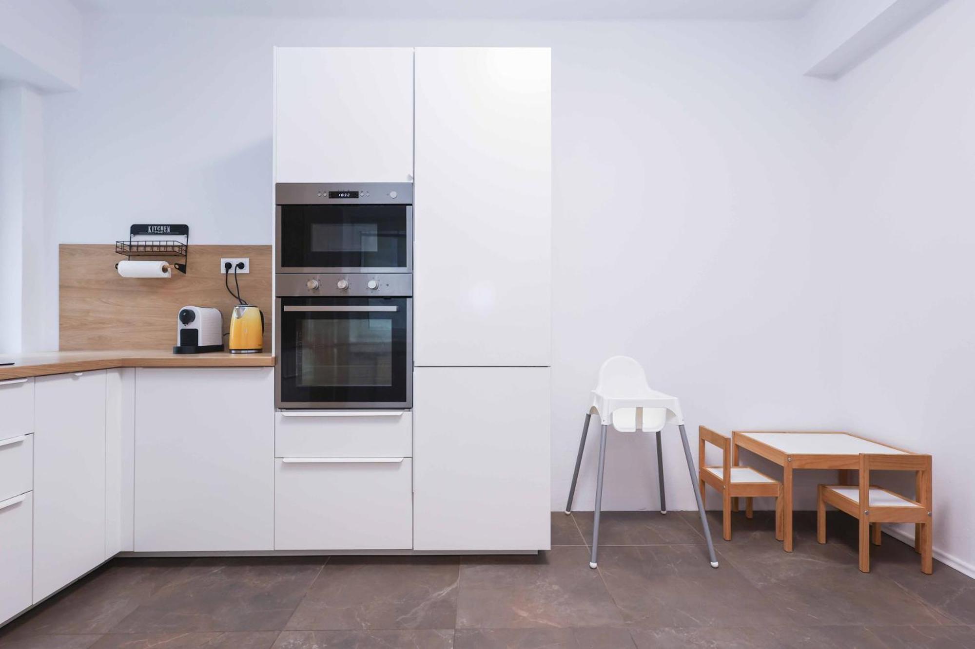 Charming Old Town Family Retreat Apartment บราติสลาวา ภายนอก รูปภาพ